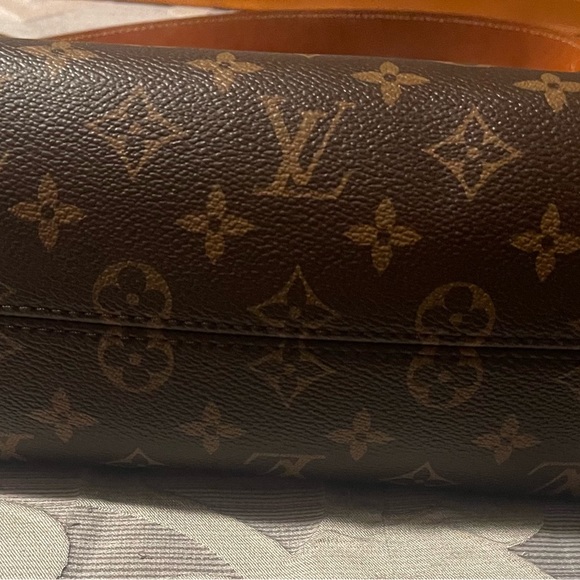 COPY - Louis Vuitton Graceful PM - Picture 3 of 12